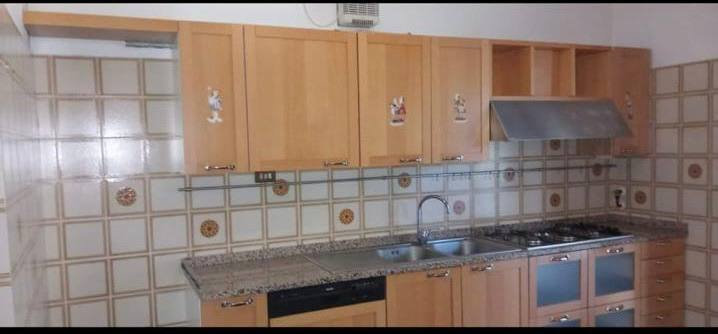 Cucina prima della ristrutturazione