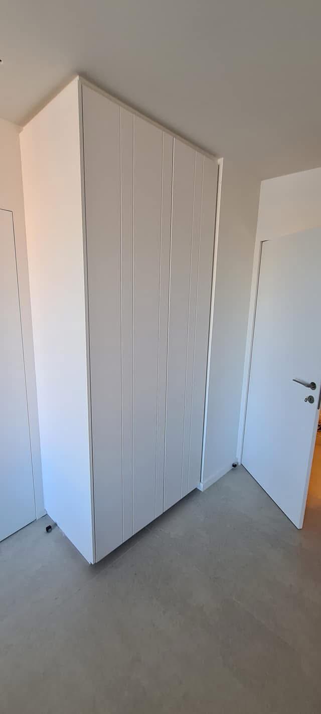 Tavolo in legno massello su misura